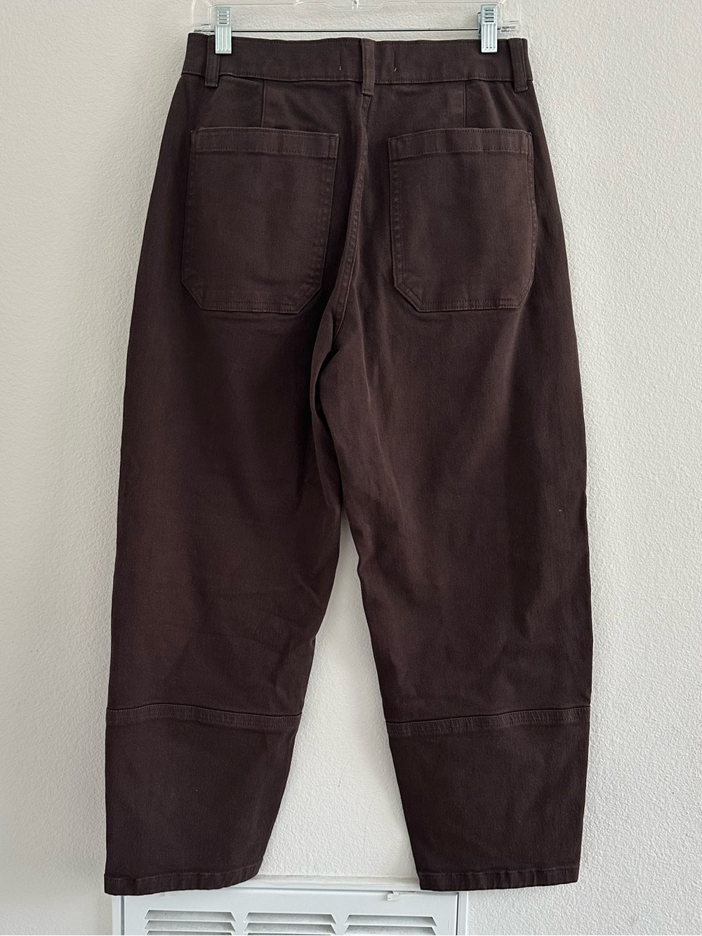 Everlane The Utility Barrel Pant in Dark Chocolate Size: 6, NWOT - Picture 11 of 13